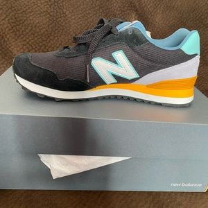 BRANd NEW New Balance Women sneakers WL515BT3